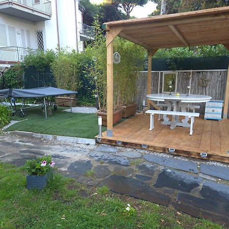 Domusauroom, Relax Nel Cuore Della Versilia - Pet Friendly فياريجيو المظهر الخارجي الصورة