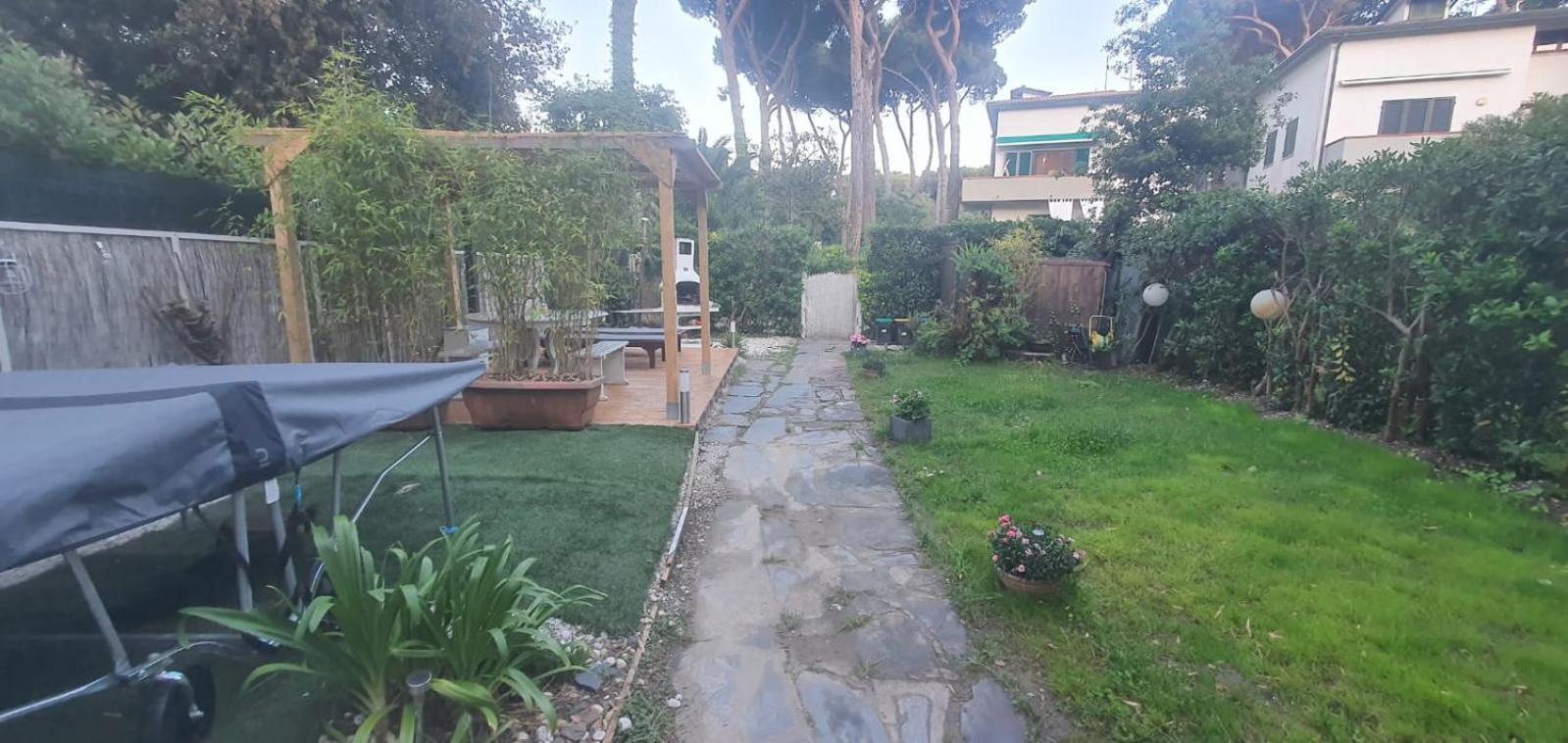 Domusauroom, Relax Nel Cuore Della Versilia - Pet Friendly فياريجيو المظهر الخارجي الصورة
